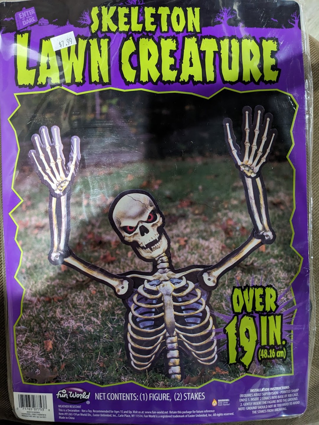 Skeleton Lawn Creature